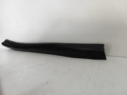 MOLDURA VEDADOR AUXILIAR ESQUERDO TRACKER 1.0 2023/2024 