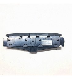 BOTÃO PISCA ALERTA TRAVA TRACKER 2020 2021 2022/