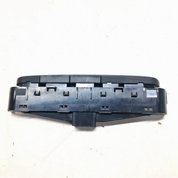 BOTÃO PISCA ALERTA TRAVA TRACKER 2020 2021 2022/