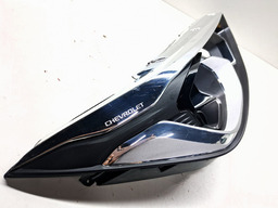 MÁSCARA NEGRA GRADE INTERNA FAROL DIREITO GM TRACKER 20 A 24