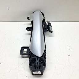 MAÇANETA EXTERNA DIANTEIRA DIR CHEVROLET TRACKER 2020 A 2024