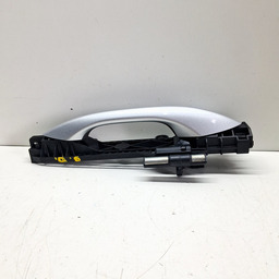 MAÇANETA EXTERNA DIANTEIRA DIR CHEVROLET TRACKER 2020 A 2024