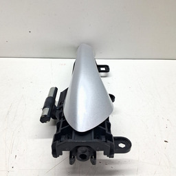 MAÇANETA EXTERNA DIANTEIRA DIR CHEVROLET TRACKER 2020 A 2024