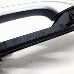 MAÇANETA EXTERNA DIANTEIRA DIR CHEVROLET TRACKER 2020 A 2024