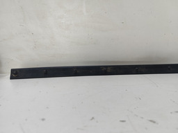 GUARNIÇÃO CAPÔ TRACKER 1.0 TURBO 2023/2024