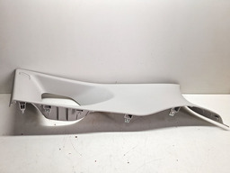 ACABAMENTO DIREITO COLUNA TRASEIRA TRACKER 2020/