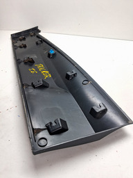 FRISO MOLDURA PORTA TRASEIRA ESQUERDATRACKER 2020/