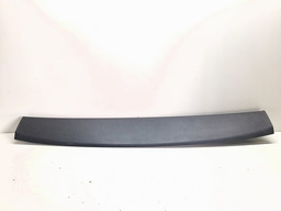 ACABAMENTO FORRO INTERNO TAMPA TRAS TRACKER 2020/