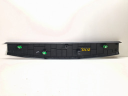 ACABAMENTO FORRO INTERNO TAMPA TRAS TRACKER 2020/