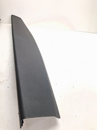 ACABAMENTO FORRO INTERNO TAMPA TRAS TRACKER 2020/