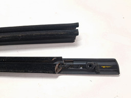 KIT PESTANA PORTA DIANTEIRA ESQUERDA EXT. TRACKER 2020/..