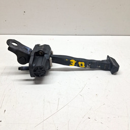 LIMITADOR PORTA DIANTEIRA ESQUERDA TRACKER 2020/