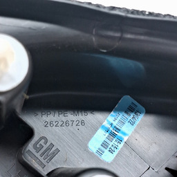 ACABAMENTO INTERNO RETROVISOR ESQUERDO TRACKER 2020/