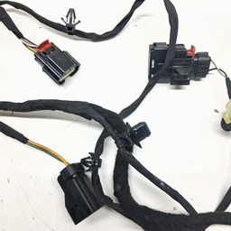 CHICOTE PORTA DIANTEIRA ESQUERDA CHEVROLET TRACKER 2020/