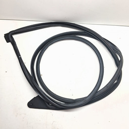 Borracha Porta Dianteira Esquerda Chevrolet Tracker 20 A 24
