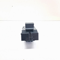 BOTÃO COMANDO VIDRO ELÉTRICO TRASEIRO TRACKER 2020/