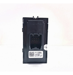 BOTÃO COMANDO VIDRO ELÉTRICO TRASEIRO TRACKER 2020/