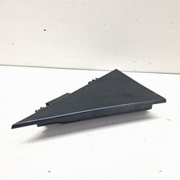 ACABAMANTO EXTERNO TRASEIRO ESQU CHEVROLET TRACKER 2020 A 24