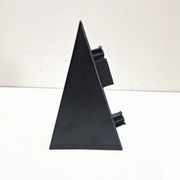 ACABAMANTO EXTERNO TRASEIRO ESQU CHEVROLET TRACKER 2020 A 24