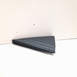 ACABAMENTO INTERNO PORTA TRAS ESQUERDA TRACKER 2020/