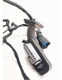 CHICOTE PORTA TRASEIRA ESQUERDA TRACKER 2020/