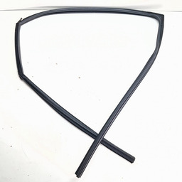 Canaleta Vidro Porta Traseira Esquerda Tracker 2020/