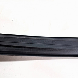 CANALETA VIDRO PORTA TRASEIRA ESQUERDA TRACKER 2020/