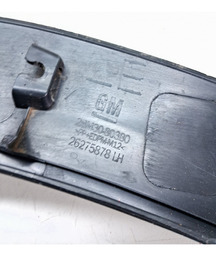 MOLDURA PORTA TRASEIRA ESQUERDA TRACKER 2020 2021 2022/..