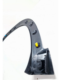 MOLDURA PARALAMA DIANTEIRO DIREITO TRACKER 2020/