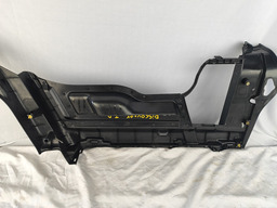 ACABAMENTO PORTA MALAS L.D DISCOVERY 3 2.7 2005/2009