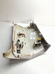 ACABAMENTO COLUNA TRASEIRA DIREITA DISCOVERY 3 2.7 2005 A 09