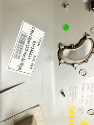 ACABAMENTO COLUNA TRASEIRA DIREITA DISCOVERY 3 2.7 2005 A 09