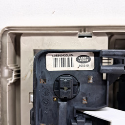 LUZ CORTESIA TETO DISCOVERY 3 2.7 V6 DIESEL 2005 2006 A 2009