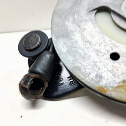 CATRACA CABO AÇO DIREITO TAMPA TRASEIRA DISCOVERY 3 05 A 09