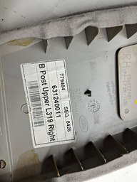 ACABAMENTO COLUNA CENTRAL DIREITO DISCOVERY 3 2.7 2005 A 09