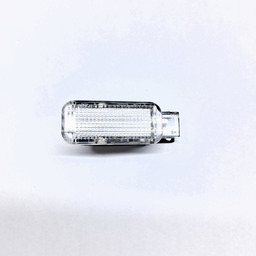 Luz Cortesia Porta Malas Audi Q3 Tsfi 2015 A 2019