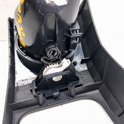 DIFUSOR AR LATERAL ESQUERDA DISCOVERY 3 2.7 V6 2005 A 2009