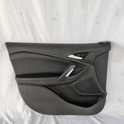 FORRO PORTA DIANTEIRA ESQUERDA TRACKER 2020 2021 2022/..