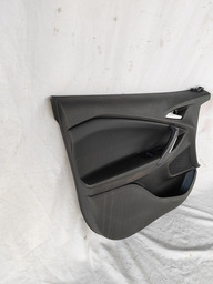 FORRO PORTA DIANTEIRA ESQUERDA TRACKER 2020 2021 2022/..