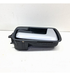 MAÇANETA INTERNA DIANTEIRA ESQUERDA DISCOVERY 2005 A 2009