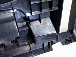 ACABAMENTO INFERIOR PAINEL DISCOVERY 3 2005 A 2009