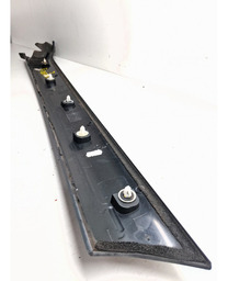 ACABAMENTO EXTERNO DIANTEIRO ESQUERDO DISCOVERY 3 2005 A 09