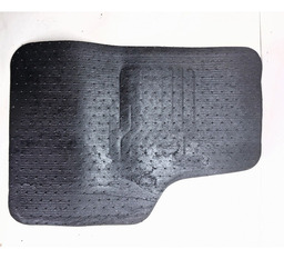 TAPETE DIANTEIRO ESQUERDO GOL SAVEIRO VOYAGE 2015 A 2021