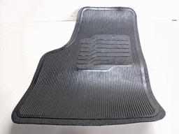 TAPETE DIANTEIRO ESQUERDO GOL SAVEIRO VOYAGE 2015 A 2021