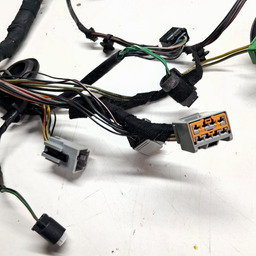 CHICOTE PORTA DIANTEIRA ESQUERDA DISCOVERY 3 2005 A 2009