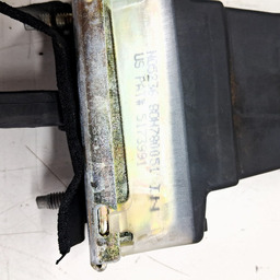 LIMITADOR PORTA TRASEIRA ESQUERDA DISCOVERY 3 2005 A 2009