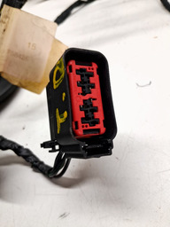 CHICOTE PORTA TRASEIRA DIREITA DISCOVERY 3 2005 A 2009