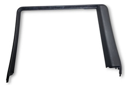 GUARNIÇÃO PORTA TRASEIRA DIREITA DISCOVERY 3 2005 A 2009