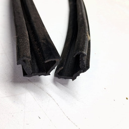 CANALETA VIDRO PORTA TRASEIRA DIREITA DISCOVERY 3 4 05 A 16