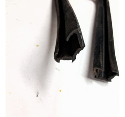 CANALETA VIDRO PORTA TRASEIRA ESQUERDA DISCOVERY 3 4 05 A 16